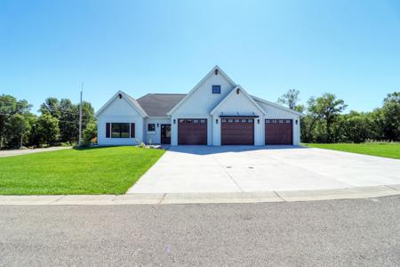 102 Altavista Drive