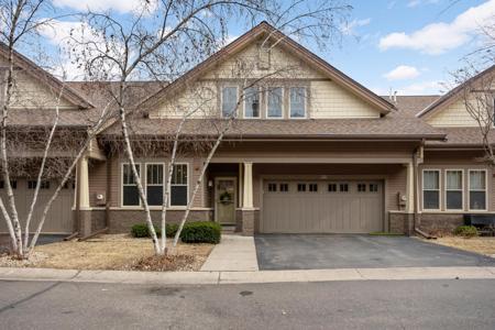 2109 Village Terrace