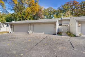 5565 Oberlin