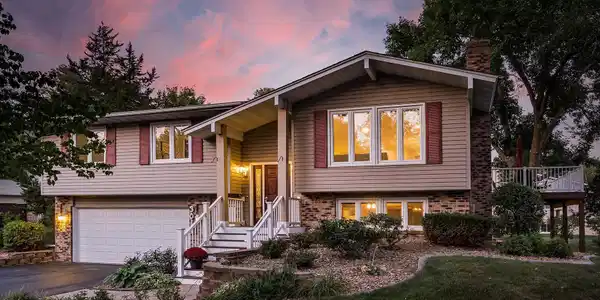 3014 Bluffs