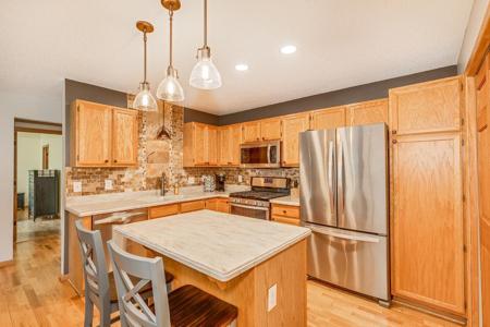 9718 Moonbeam Lane