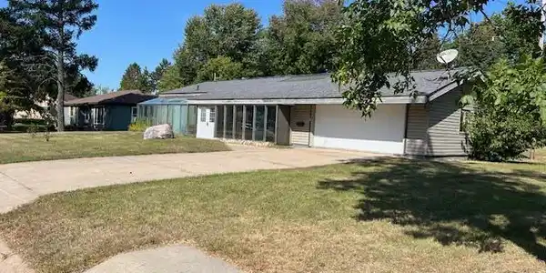 211 Clover Lane