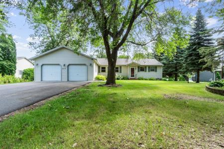 213 Cowdry Heights NW