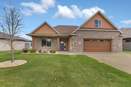 1902 River Links Drive