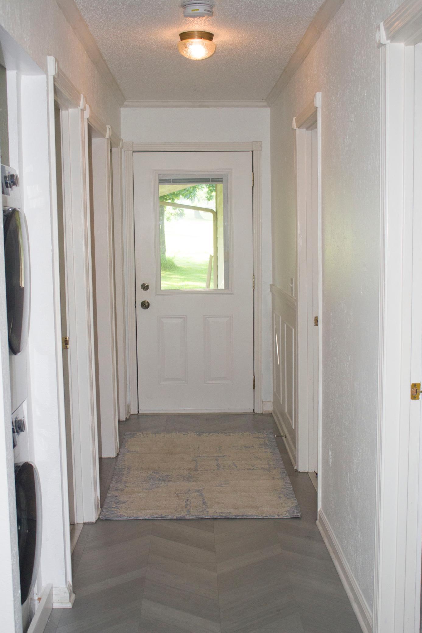 Image 1 Image 1