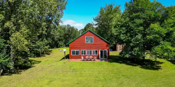 33211 County Highway 115