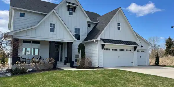 6859 Lily Lane