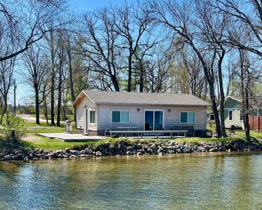 42911 County Highway 53