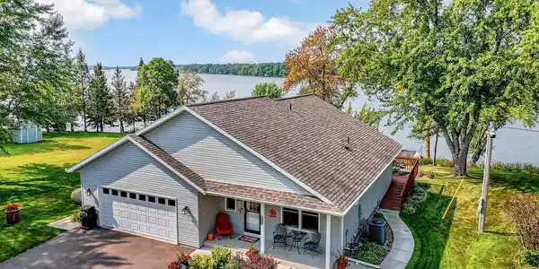 2090 Knife Lake Trail S