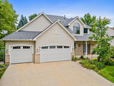 8441 W Lake Drive