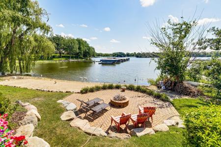 3586 Crystal Bay Lane NW