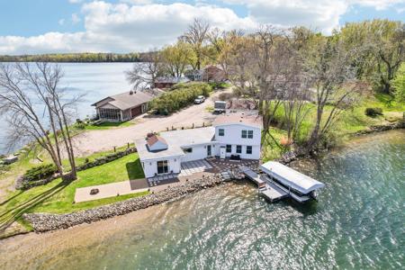9990 Bonnie Glen Parkway