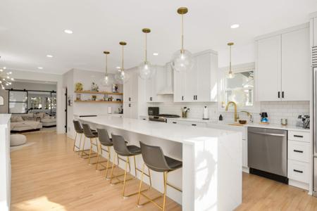 150 1st Street