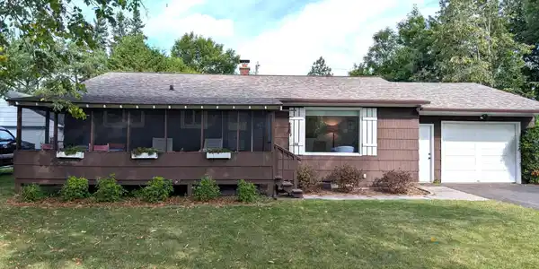 112 Hiway Lane