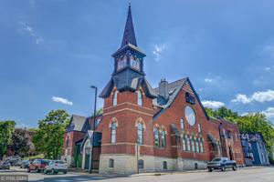 110 3rd Street S
