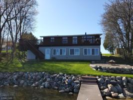 2714 Kraft NW