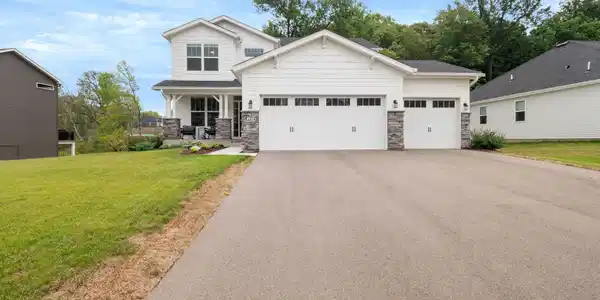 4950 Grand View