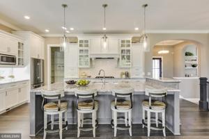 133 Lakeshore Circle