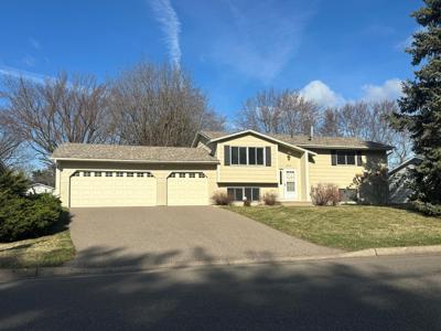 4609 Carolyn Lane