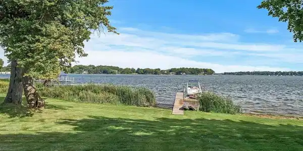 Image 4 Image 4