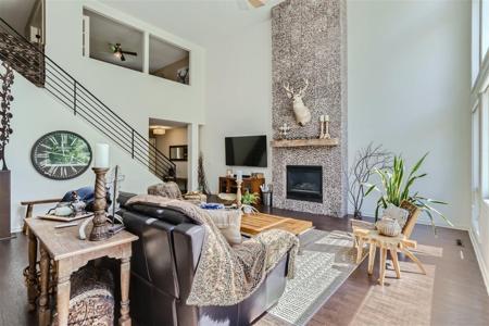 1507 Summit Shores W