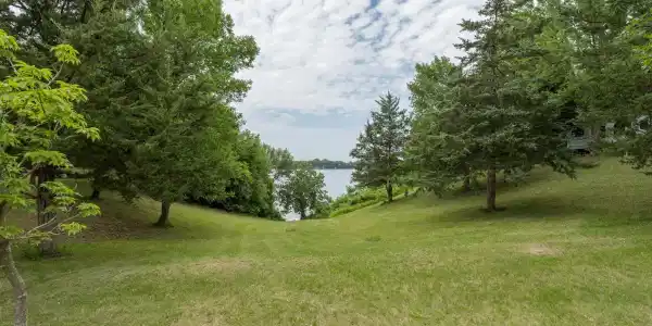 24444 & 24462 Arrowhead Trail