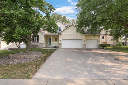 3904 Kestrel Street SW