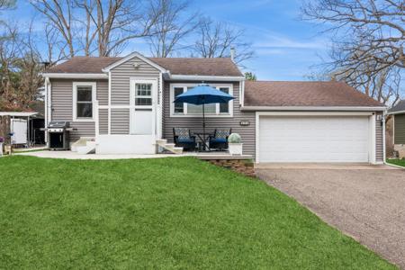 335 Hawthorne Road