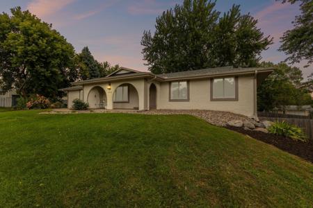 4710 Magnolia Lane N