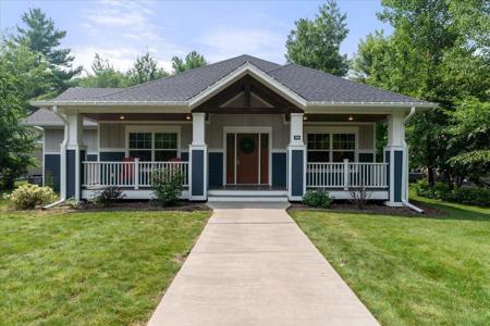 Grand View Lodge #598 24305 Fairway Pines Drive