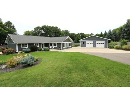 42441 Matson Point