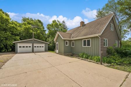 979 County Road 39 NW