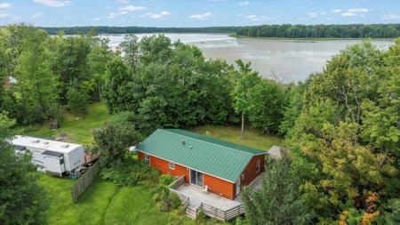 2959 Pomroy Beach Drive