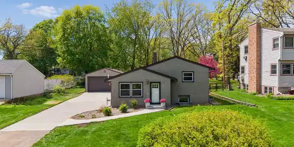 2590 Arbor Drive