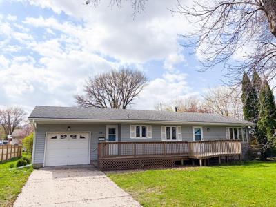 581 Pleasant Street
