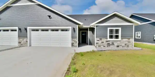 44913 N Sauk View Drive