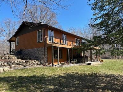 37305 Deer Lake Way