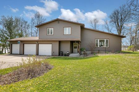 4256 Wahtomin Trail NW