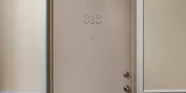 Image 4 Image 4