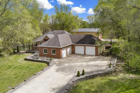 6370 232nd Street W