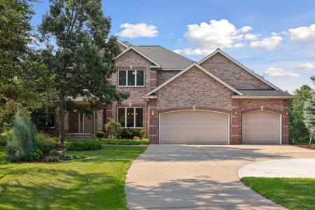 4301 Overlook Drive