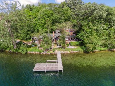 5740 Christmas Lake Point