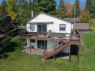 135 Hinman Drive