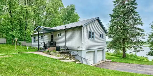 27012 Bluebill Point Road