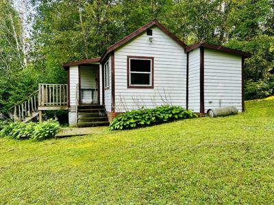 1470 Long Lake Road