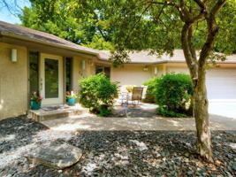 104 Southcross Drive E