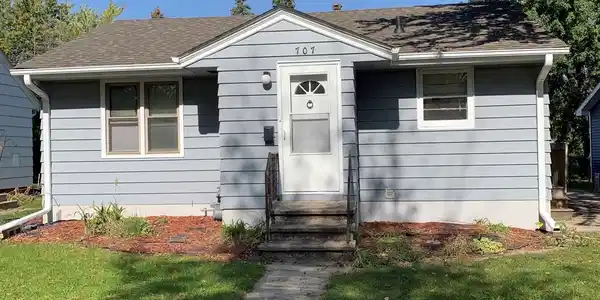 707 8th