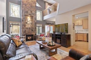 10528 Bay View