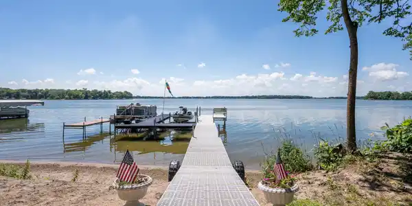 21055 62nd NW