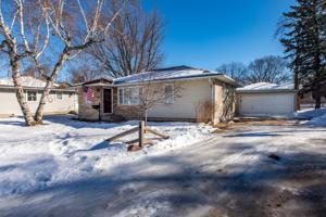 1210 6th NE